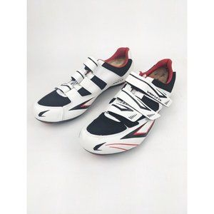 Vento Men's Athletic Shoes - Black and White